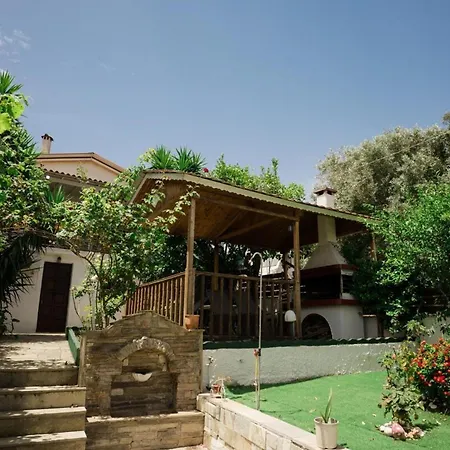 Velanidia Seaside Feriehus