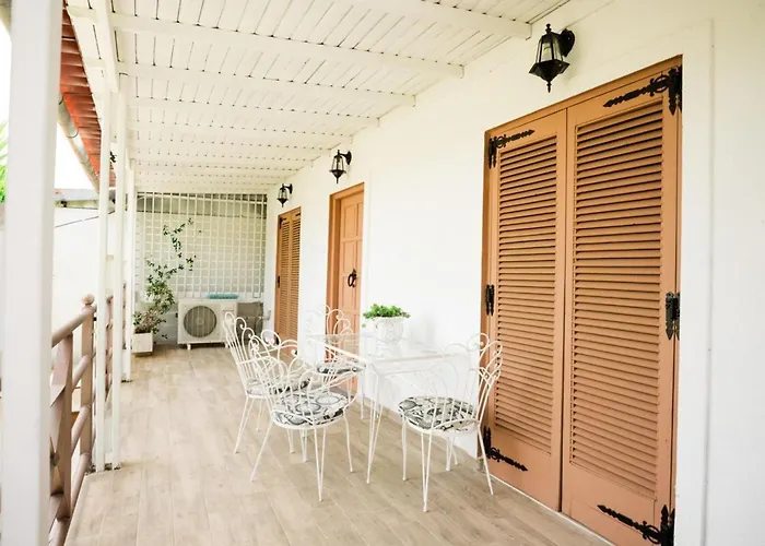 Velanidia Seaside * Volos